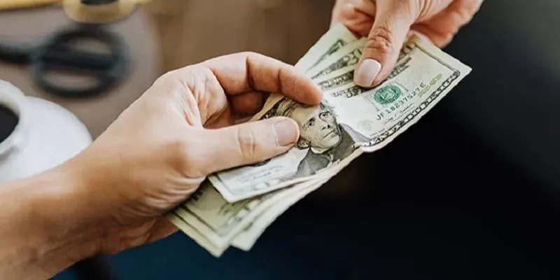 Chi tiết các giấc mơ thấy bố đã mất cho tiền 