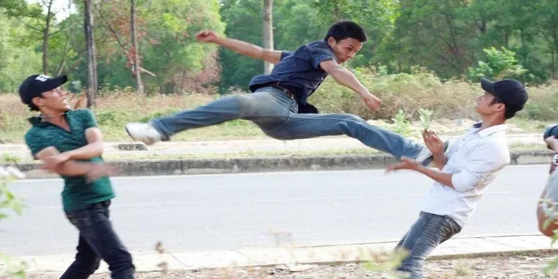 Phân tích giấc mơ thấy đánh nhau từ nhiều góc độ