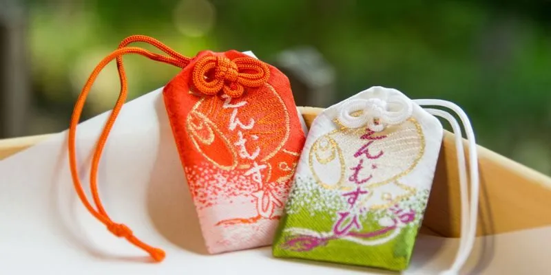 Bùa hộ mệnh là gì? hé lộ bí ẩn tâm linh ít ai biết