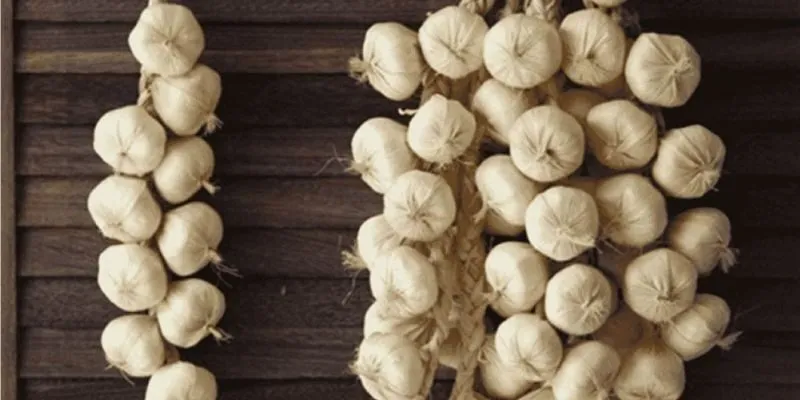 Những vật phẩm dân gian giúp xua tà khí, bảo vệ gia trạch