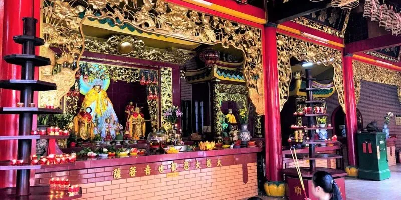 Thói quen và phong tục thờ cúng tổ tiên theo từng vùng miền