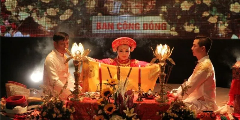 Tín ngưỡng phụng thờ gia tiên của người Việt